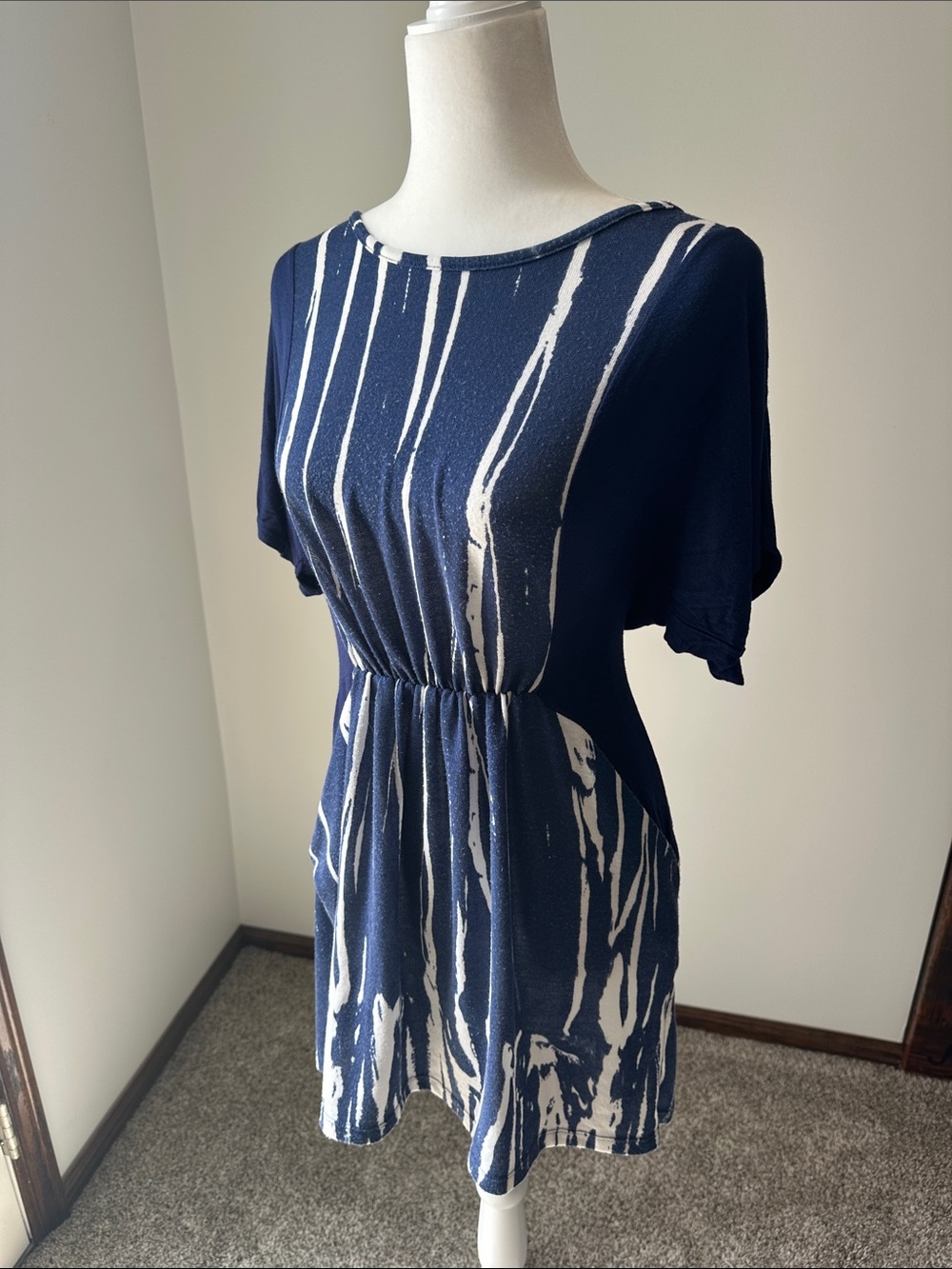 Bee Stitched X Francesca's | Striped Navy Knit Painted Print Abstract Dress